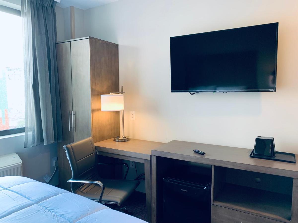 Capital Hotel Long Island City Нью-Йорк Экстерьер фото